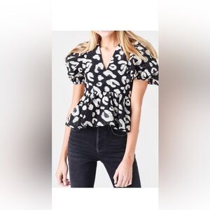 NWT Hunter Bell Leighton Animal Print Cropped Peplum Top Size 6